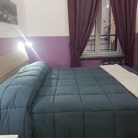 Gradoni Di Chiaia Twenty Three Bed & Breakfast Napoli Exterior foto