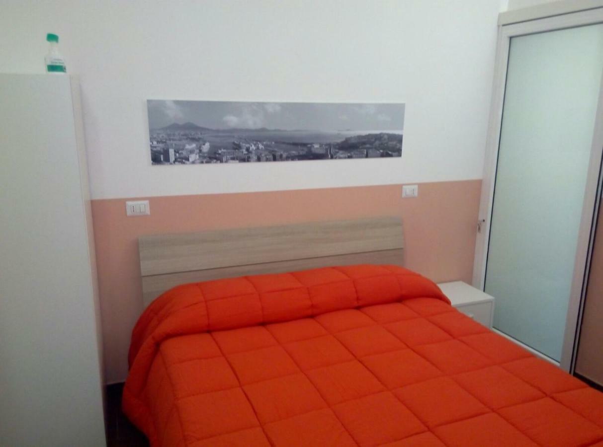 Gradoni Di Chiaia Twenty Three Bed & Breakfast Napoli Exterior foto